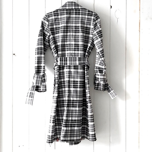 MAISON CINQCENT 500 Checks Plaid Black White Tie Trench Coat at Revolve … - Picture 7 of 13